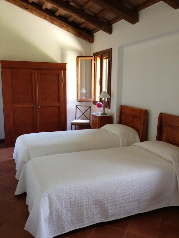Agriturismo Dominio Di Bagnoli Bagnoli di Sopra Δωμάτιο φωτογραφία